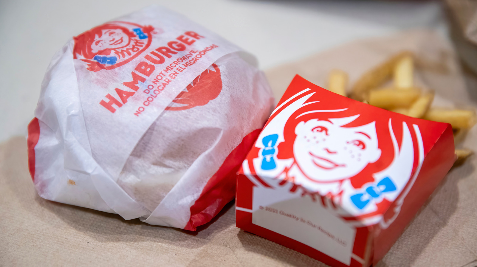 ファーストフードにはあまりにも空想的だった日本のウェンディのハンバーガー