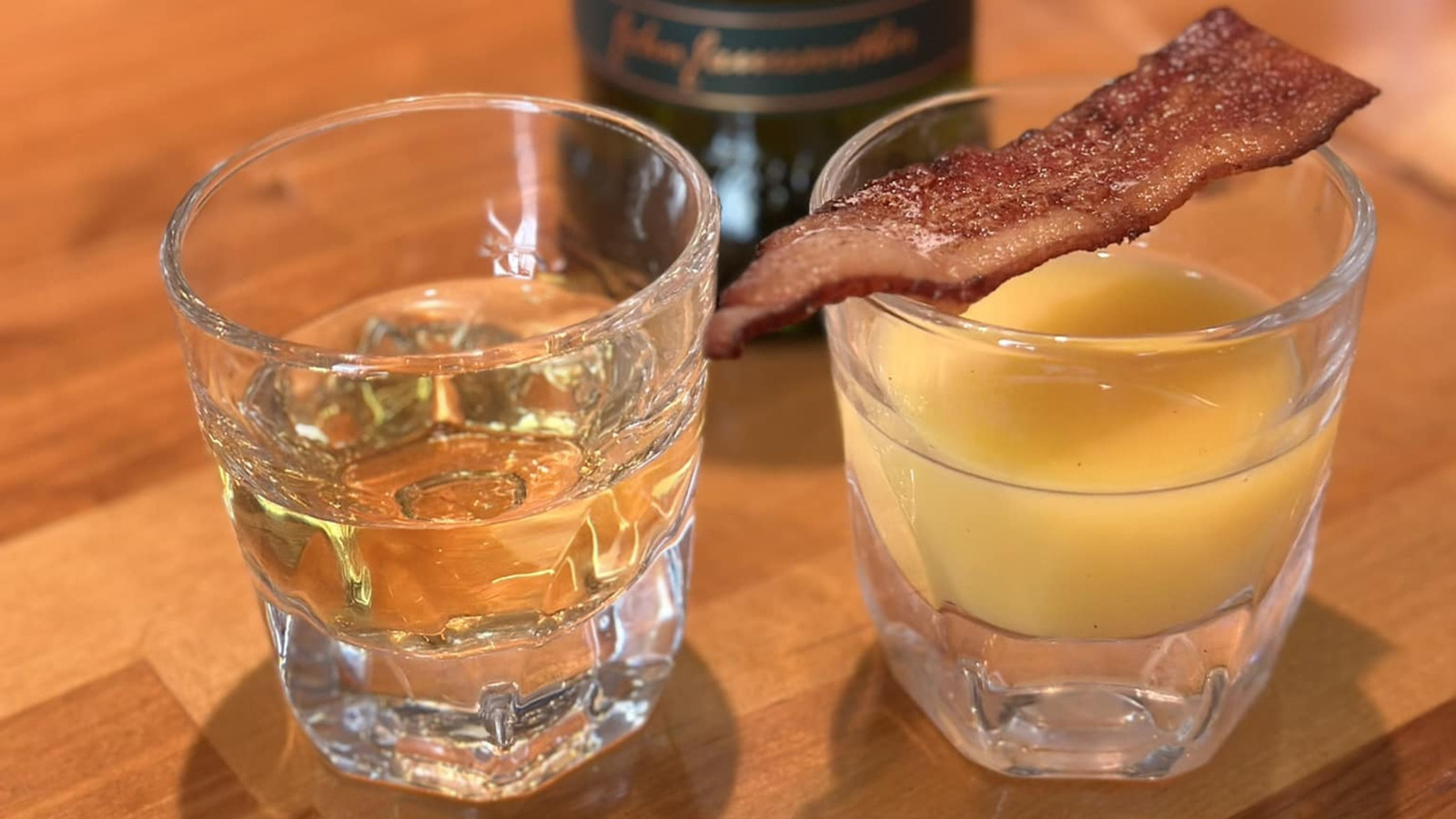 この3-ingRedient Breakfast Shotは週末を歓迎するのに最適な方法です