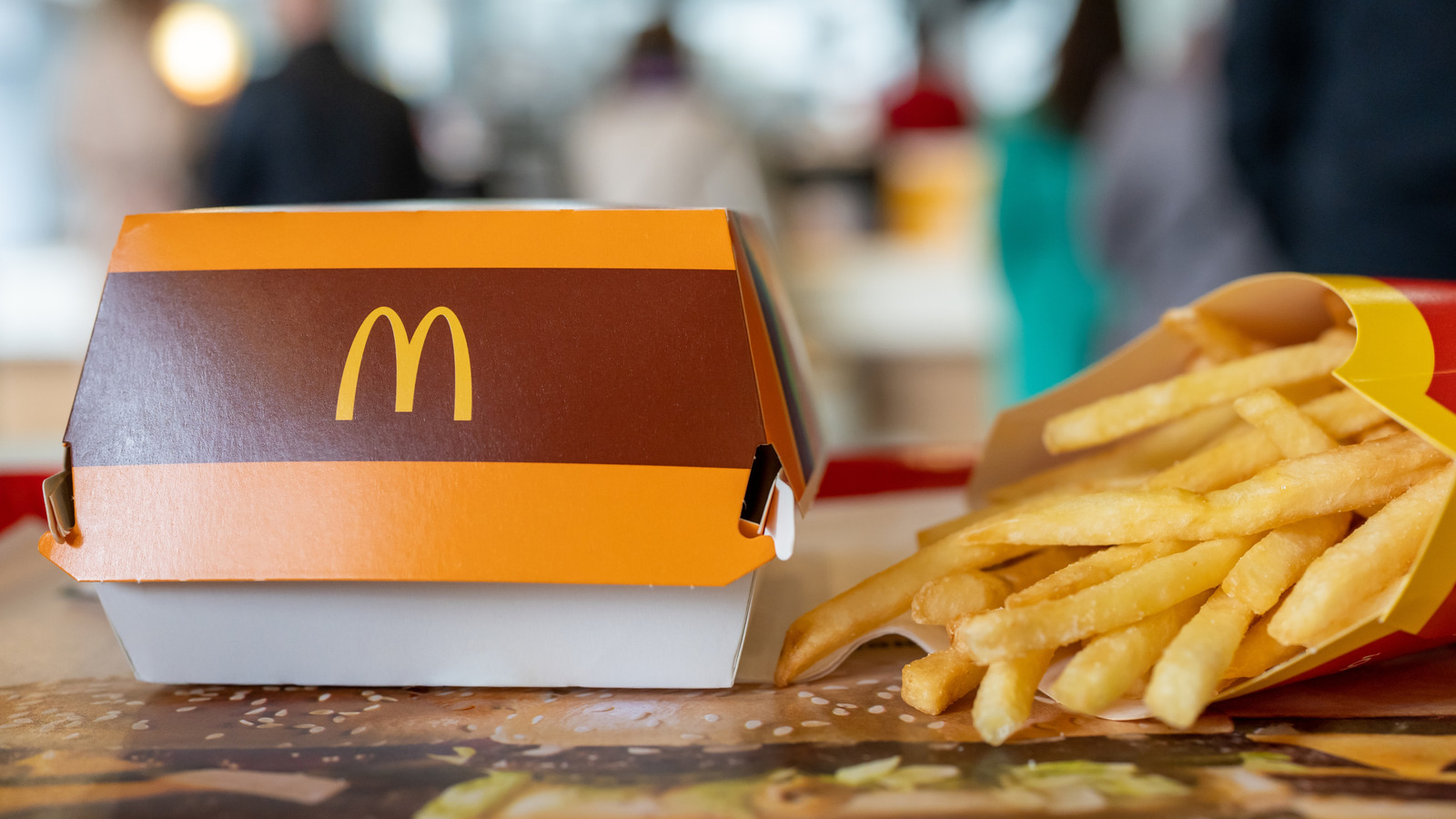 実際にマクドナルドのネザーフレームソースには何がありますか？