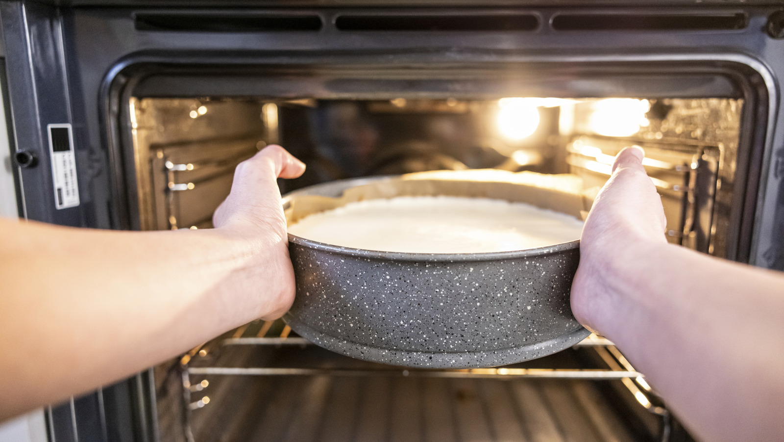 同時に2つ以上のケーキを完璧に焼く方法