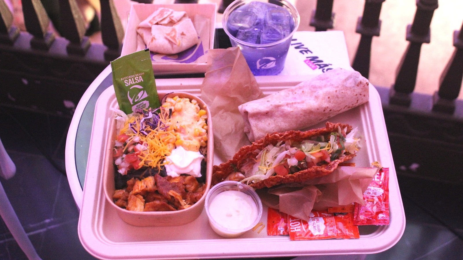 レビュー：Taco BellはLiveMásLive2025でおいしい驚きを提供しました