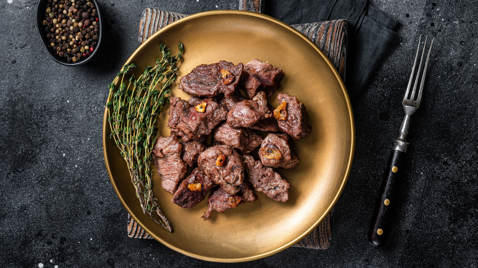 あなたの肉を作動させないようにステーキのヒントを作るための最良の方法