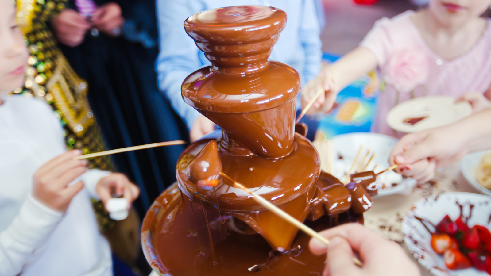 ビュッフェでチョコレートフォンデュファウンテンをスキップすべき理由