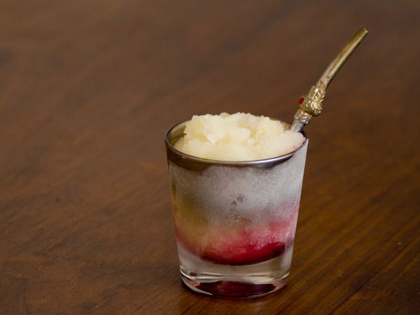 アイスクリームマシンでアルコール入りスラッシュを作る方法